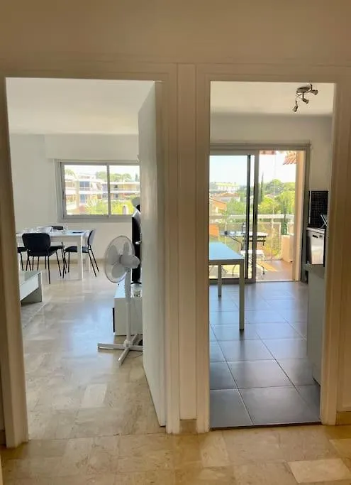 Tout Proche Gare Et Port, Vue Mer, Clim Et Parking Bandol Apartment